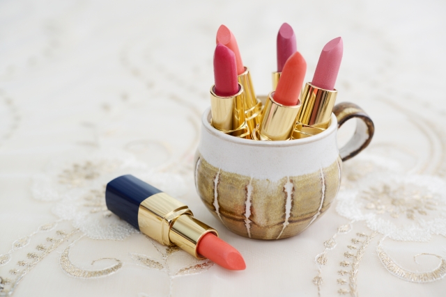 自然な美しさのための間違えないリップ選び